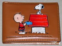 Charlie Brown bringing dinner to Snoopy Wallet