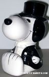 Snoopy in top hat & tux Bank