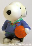 Snoopy with basketball Bank
