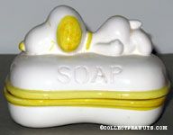 Yellow Snoopy Two-piece Soap Dish