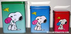 Snoopy holding cup with Woodstock set of 3 Tin Canisters