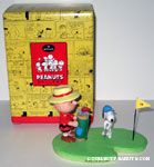 Snoopy playing Golf