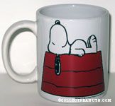 Snoopy on Doghouse Mug