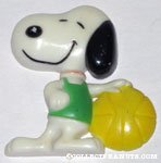 Snoopy playing basketball Magnet