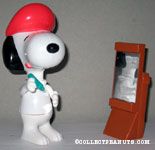 Snoopy Artist with Easel