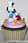 Snoopy & Woodstocks on cupcake Musical