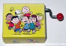 Peanuts Gang hand crank music box