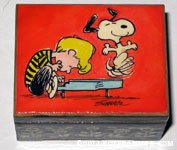 Snoopy dancing on Schroeder's piano Music Box
