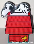 Snoopy on Doghouse Notepad and Box