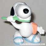 Snoopy Brushing Teeth