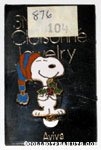 Snoopy holding holly Pin