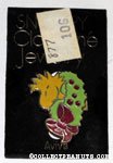 Woodstock in Christmas Wreath Pin