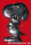 Snoopy hugging Woodstock pin