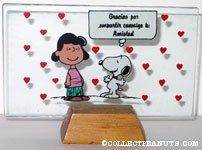Snoopy & Lucy with Hearts Glass Picture in Stand