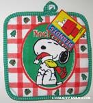 Snoopy hugging Woodstock