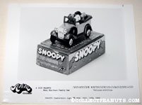 Snoopy Family Car Aviva Product Sheet