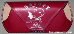 Snoopy adjusting bowtie Glasses Case