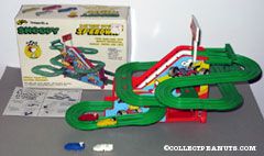 Snoopy Speedway - Battery Operated