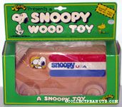 Snoopy Wooden USA Van