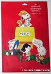 Snoopy dancing on Doghouse