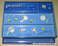 Peanuts in Space organization container