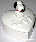 Peanuts & Snoopy Cases & Containers