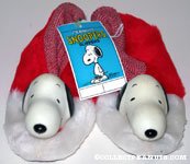 Vinyl Head Snoopy on Red and White Kids Slippers