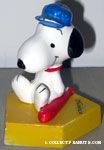 Snoopy sitting on baseball base plate Paperweight