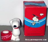 Snoopy with paw in the air 'Everybody Loves a Winner' Pencil Holder