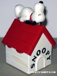 Snoopy laying on doghouse Radio