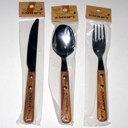 Click to view the Snoopy Silverware Set