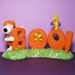 Click to view Snoopy & Woodstock for Halloween