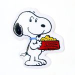 Snoopy holding dogdish puffy Magnet