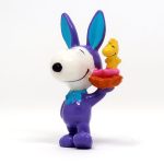 Easter Beagle carrying Woodstock in Nest PVC Figurine