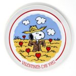 Snoopy Scarecrow in field of Hearts 1982 Valentine's Day Plate