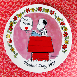 Click to view Snoopy Mother's Day Plate