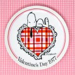 Snoopy laying on heart 1977 Valentine's Day Plate