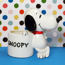Click to view Snoopy Planters for Spring Flowers