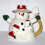 Peanuts Christmas Snowman Teapot