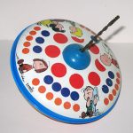 Peanuts Scenes and Dots Toy Top