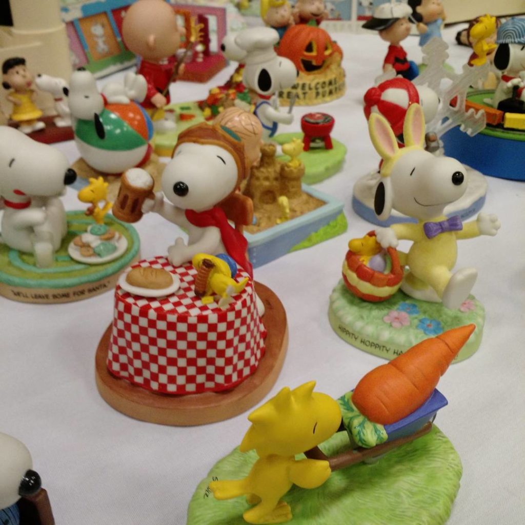 Just a peek at the Snoopy Midwest Collectors Fest