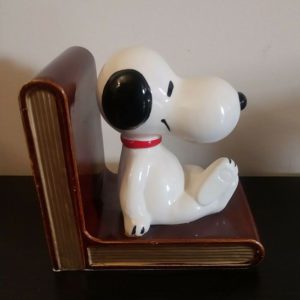 Snoopy on Books Bookend