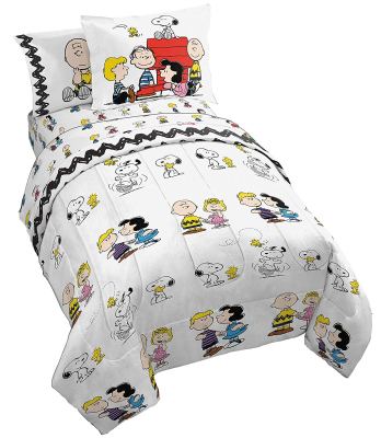 Peanuts Christmas Pajamas from Amazon.com