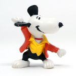 Flash Beagle Snoopy PVC Figurine