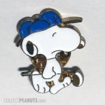 Snoopy golfer Pin