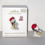 Snoopy ice sculpting Woodstock Christmas Miniature Ornament