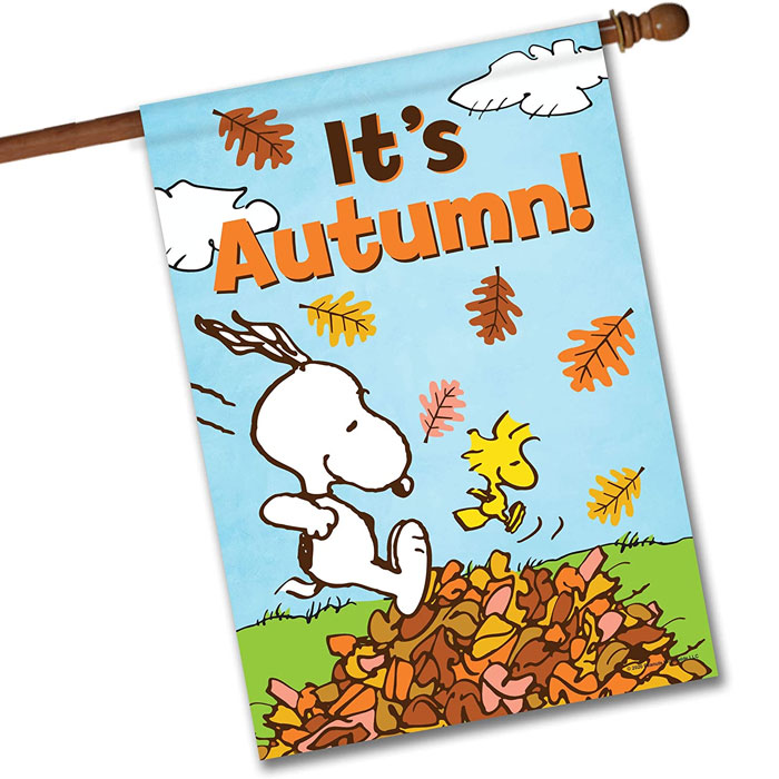 Peanuts & Snoopy Outdoor Flags - CollectPeanuts.com