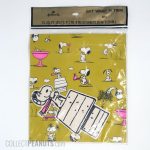 Snoopy Personalities Gift Wrap