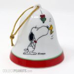 Snoopy kissing Woodstock under Mistletoe Christmas Ornament Bell