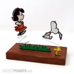 Snoopy kissing Lucy Sparkies